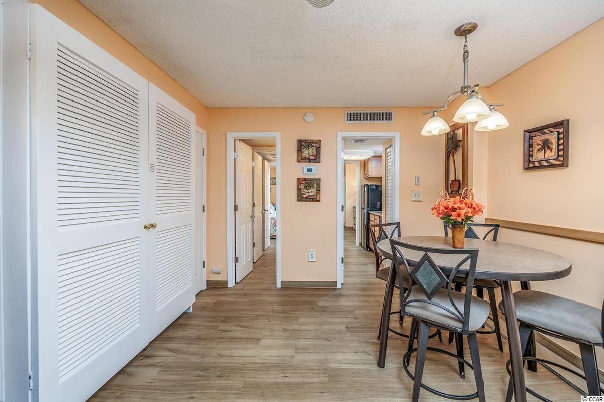 Spacious Ocean View Suite With Beautiful Updates! - Ocean Dunes Tower 2 Unit 6121 - Sleeps 6 Guests! マートルビーチ エクステリア 写真